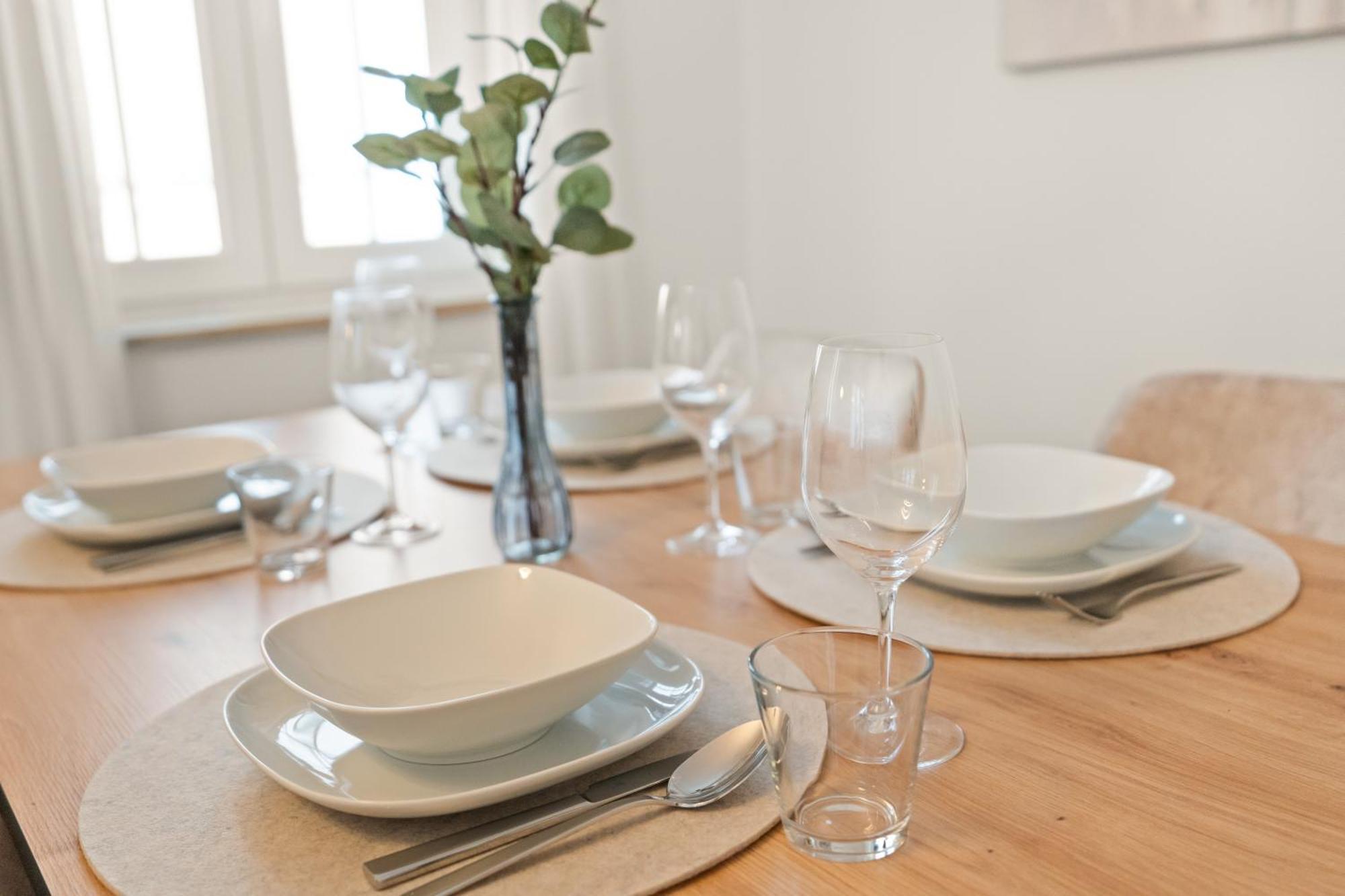 Yuva Homes Am Kurpark บาดวือริสโฮเฟิน ภายนอก รูปภาพ